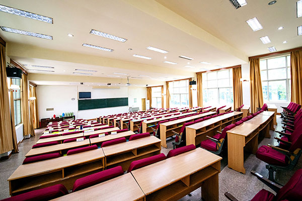 西南政法大学干部培训教室