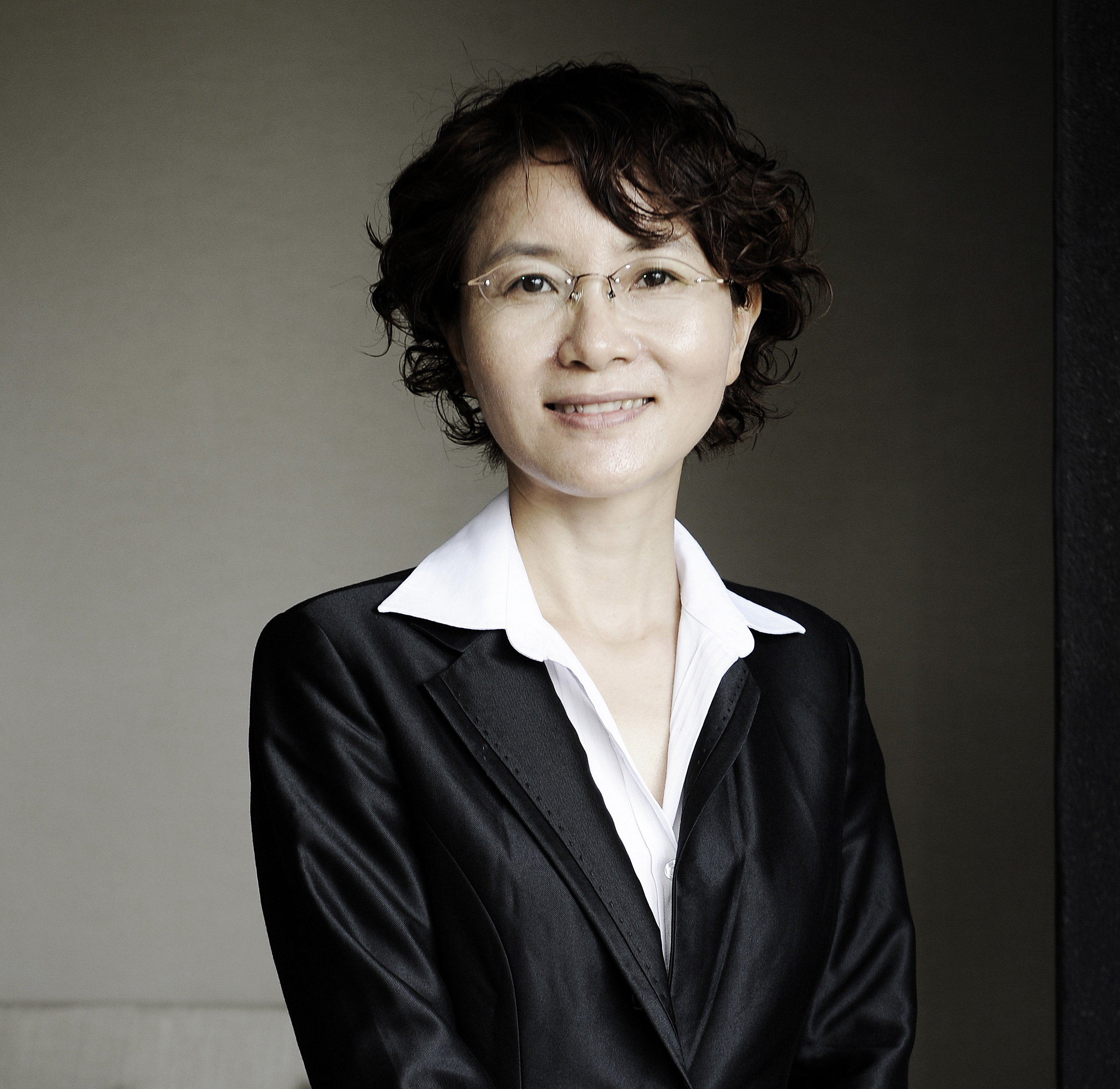 复旦大学干部培训师资郭英之