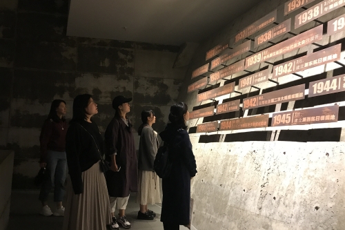 参观受降纪念馆