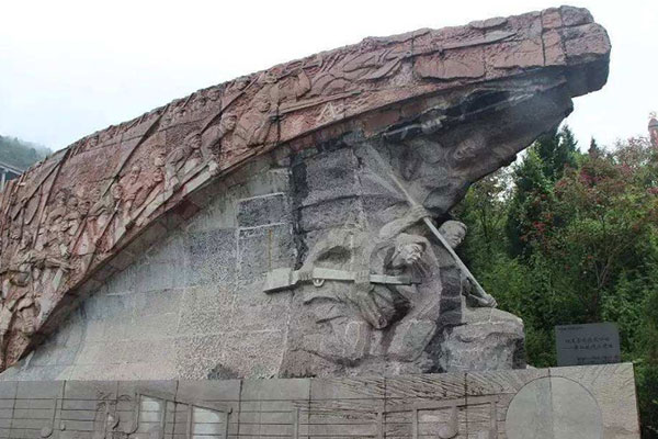 习水青杠坡红军烈士陵园