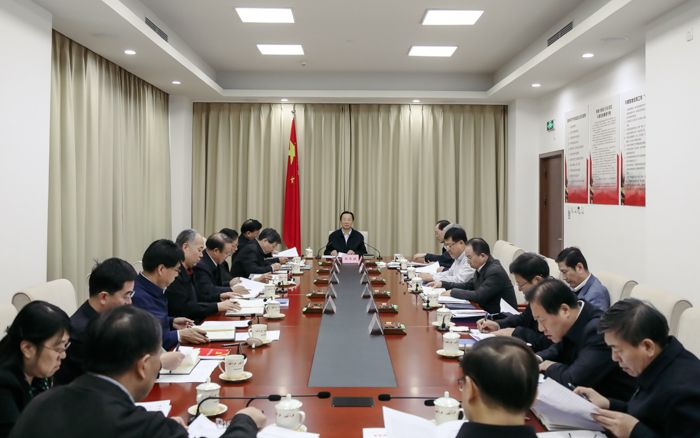 农业农村部召开党组会议强调千方百计加快恢复生猪生产确保元旦春节“两会”期间猪肉供应