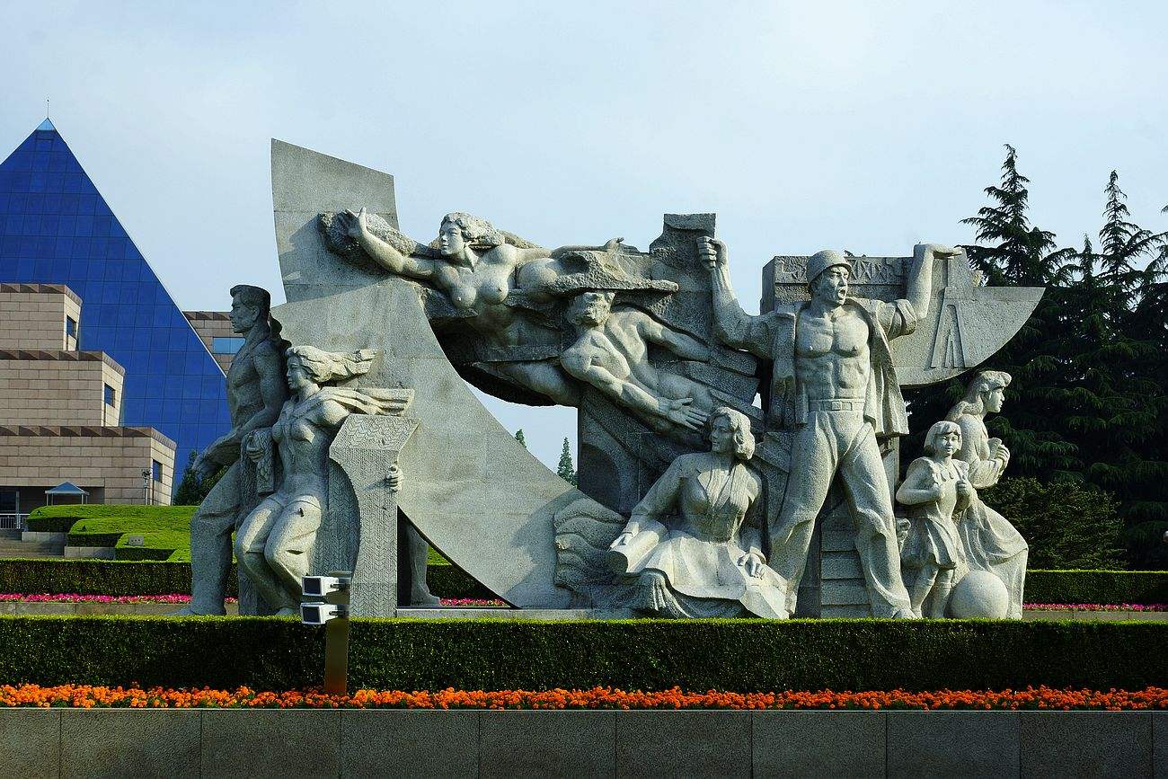 上海市龙华烈士陵园